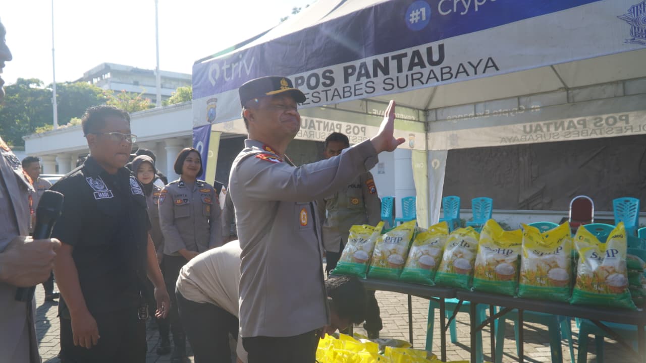 Bakti Sosial Polrestabes Surabaya